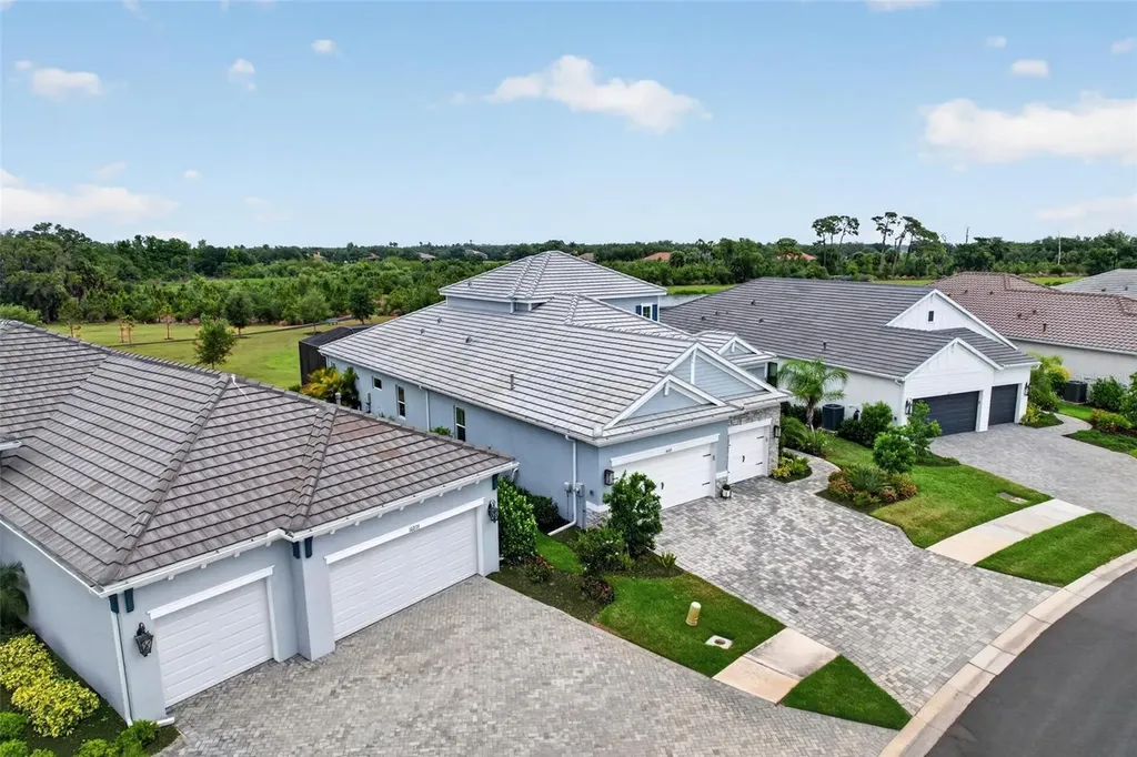 10269 Canaveral Circle Sarasota FL 34241