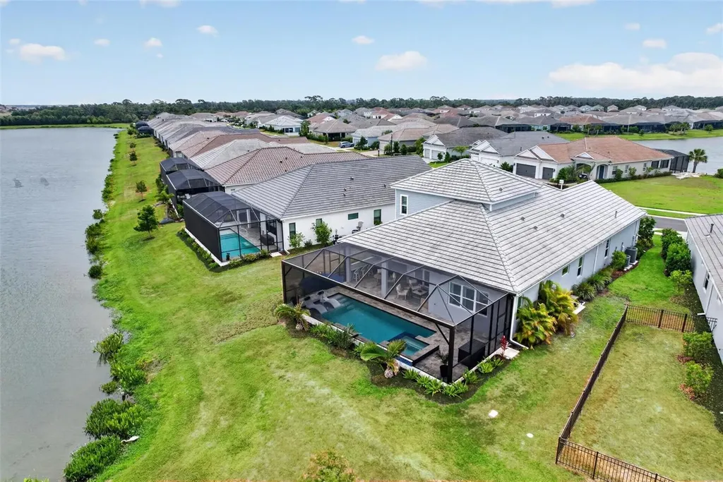 10269 Canaveral Circle Sarasota FL 34241
