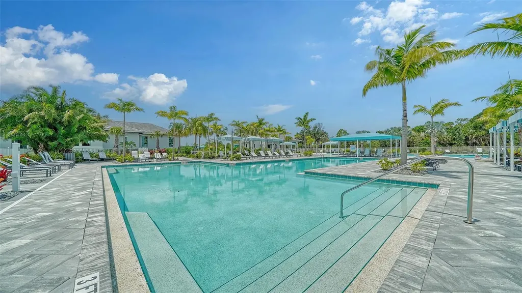 10269 Canaveral Circle Sarasota FL 34241