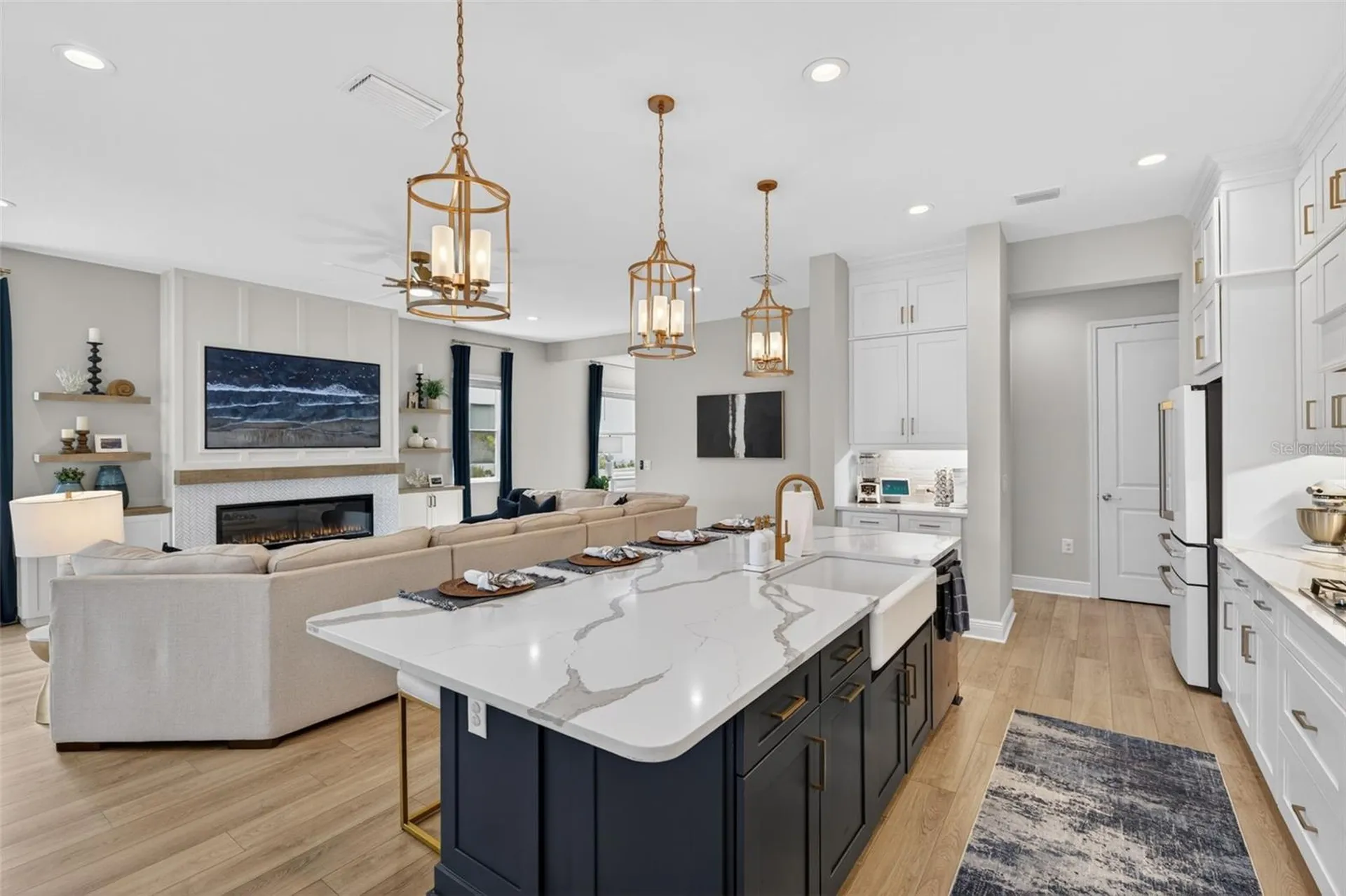 10269 Canaveral Circle Sarasota FL 34241