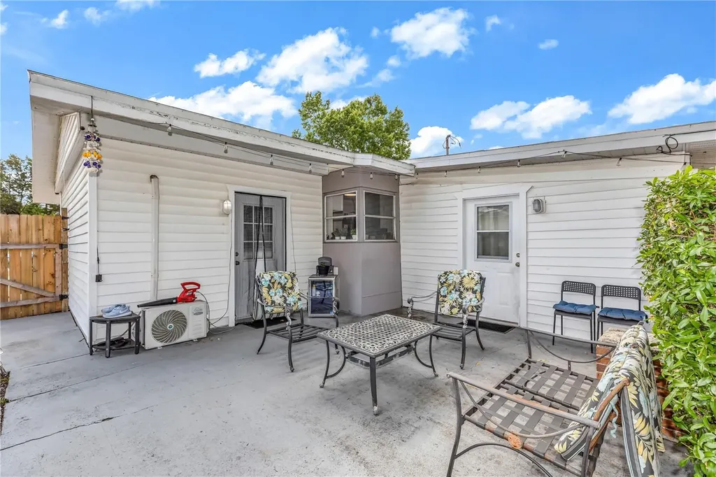 1020 Cobblestone Avenue Deltona FL 32725