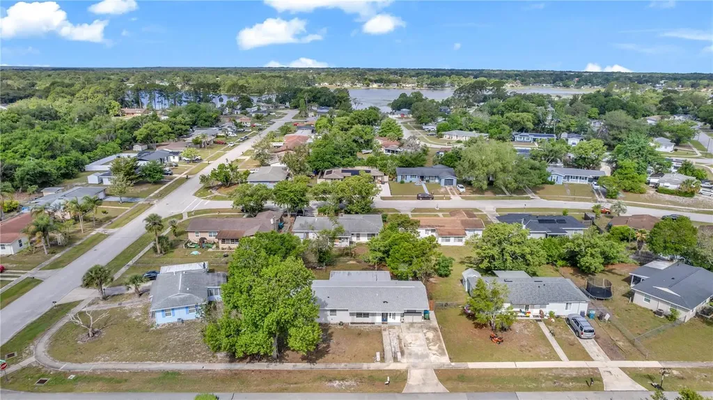 1020 Cobblestone Avenue Deltona FL 32725