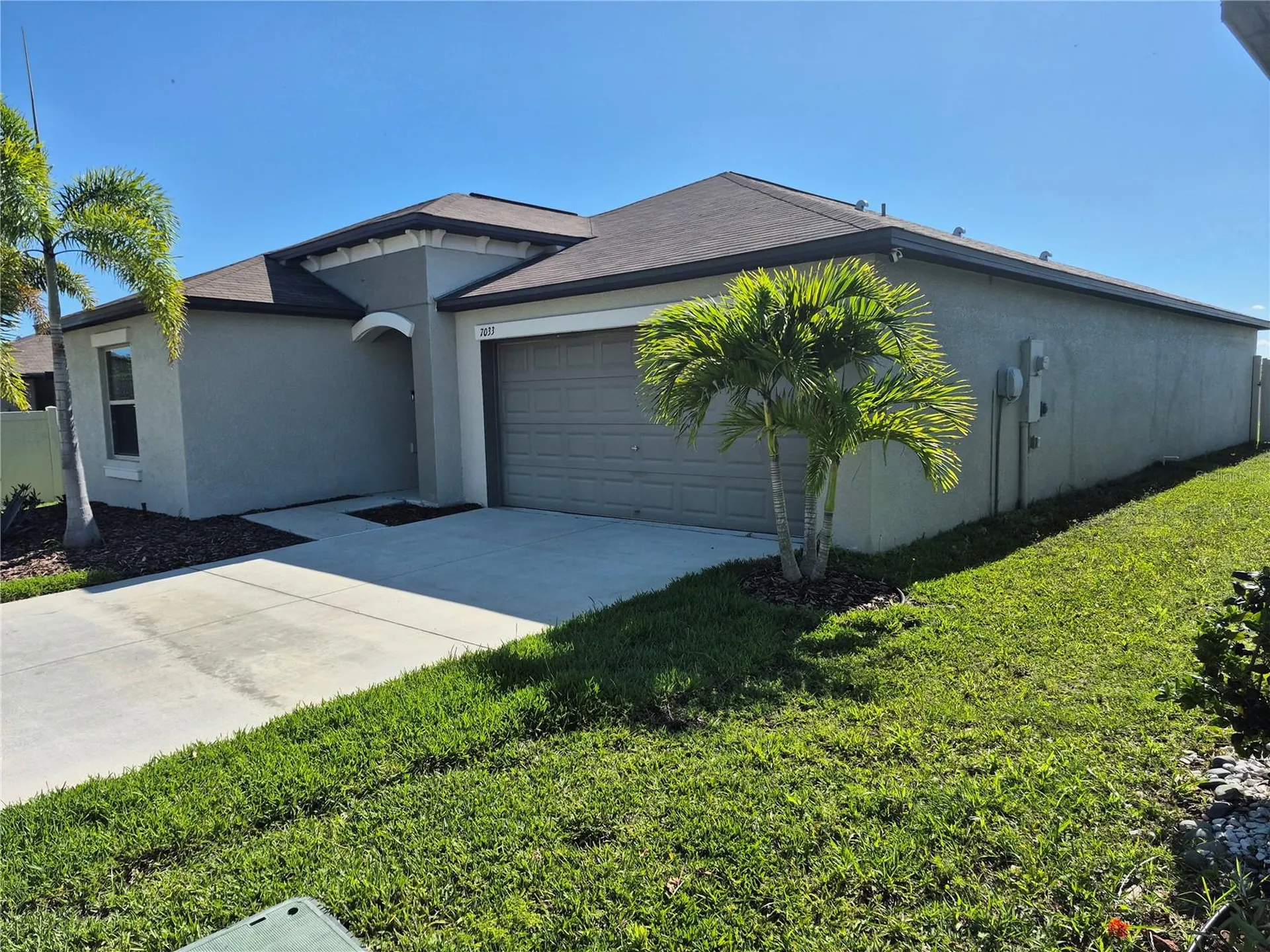 7033 King Creek Drive Sun City Center FL 33573