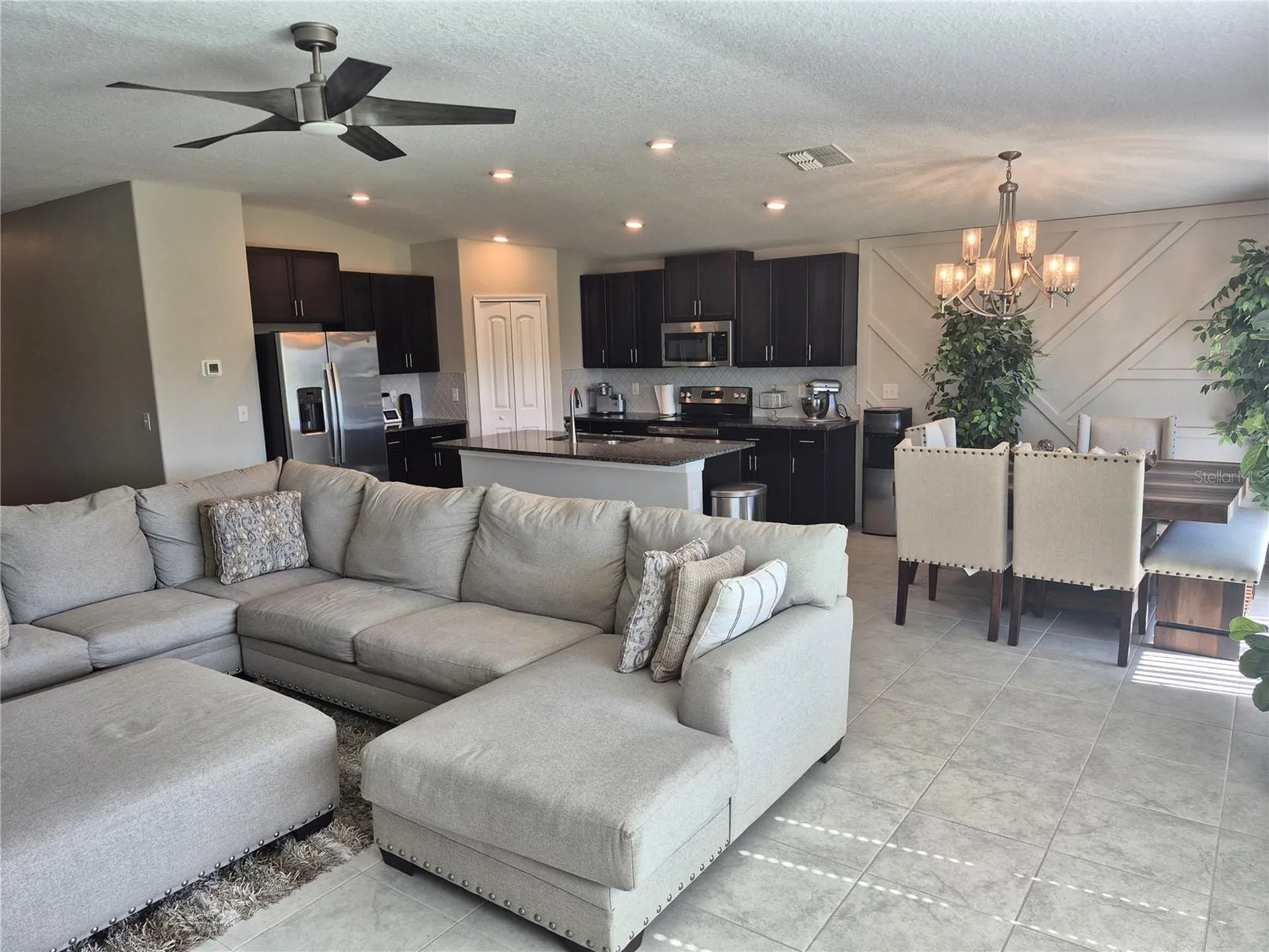 7033 King Creek Drive Sun City Center FL 33573