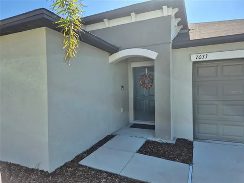 7033 King Creek Drive Sun City Center FL 33573