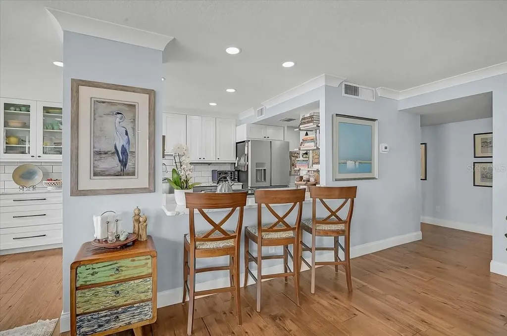1111 N Gulfstream Avenue Sarasota FL 34236