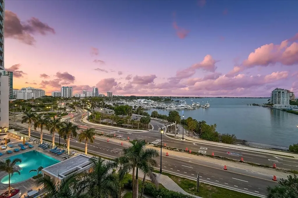 1111 N Gulfstream Avenue Sarasota FL 34236
