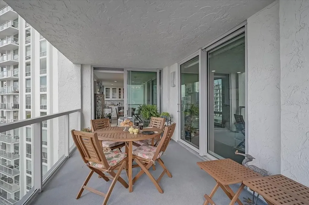 1111 N Gulfstream Avenue Sarasota FL 34236