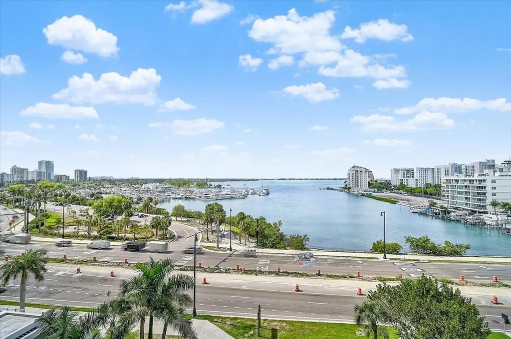 1111 N Gulfstream Avenue Sarasota FL 34236
