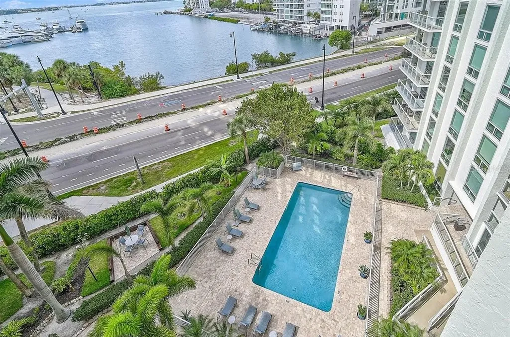 1111 N Gulfstream Avenue Sarasota FL 34236