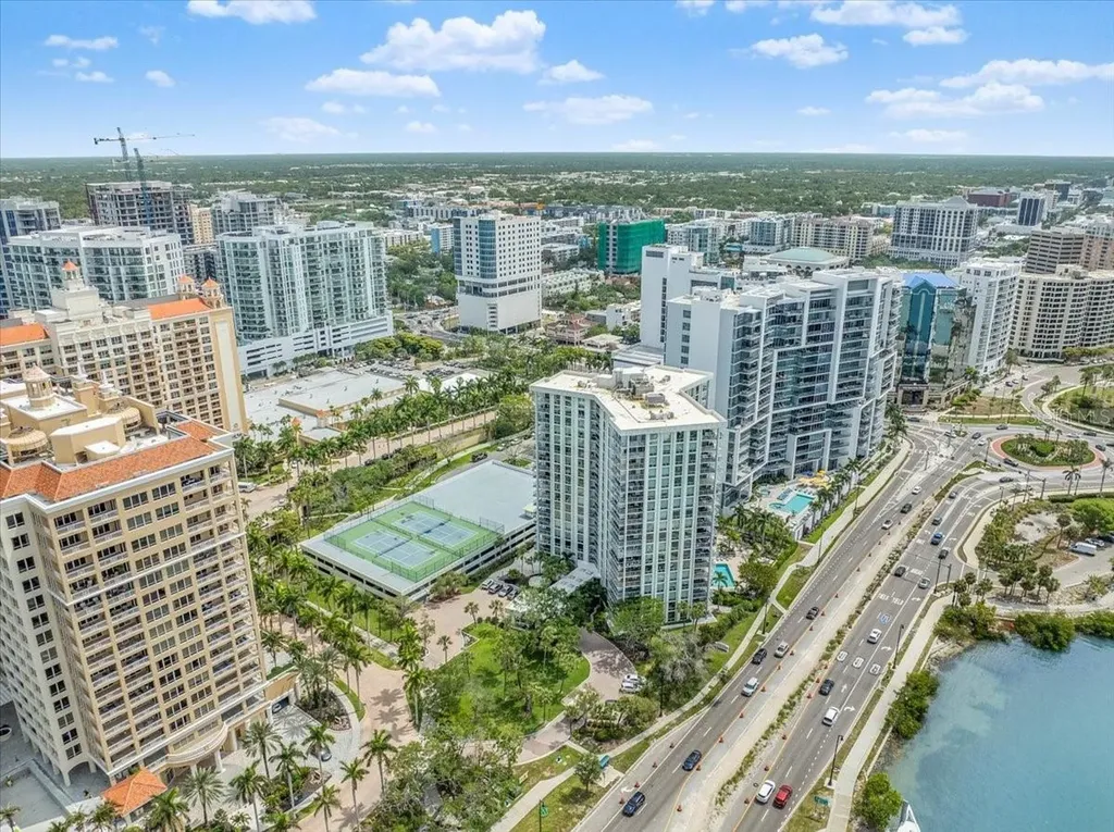 1111 N Gulfstream Avenue Sarasota FL 34236
