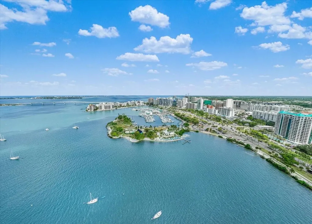 1111 N Gulfstream Avenue Sarasota FL 34236