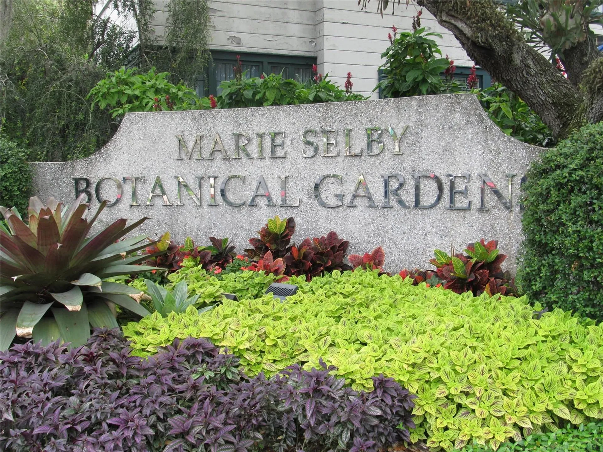 1111 N Gulfstream Avenue Sarasota FL 34236