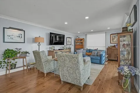 1111 N Gulfstream Avenue Sarasota FL 34236