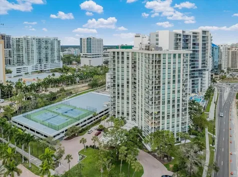 1111 N Gulfstream Avenue Sarasota FL 34236