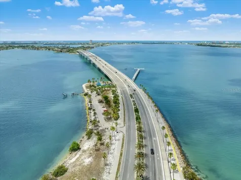 1111 N Gulfstream Avenue Sarasota FL 34236