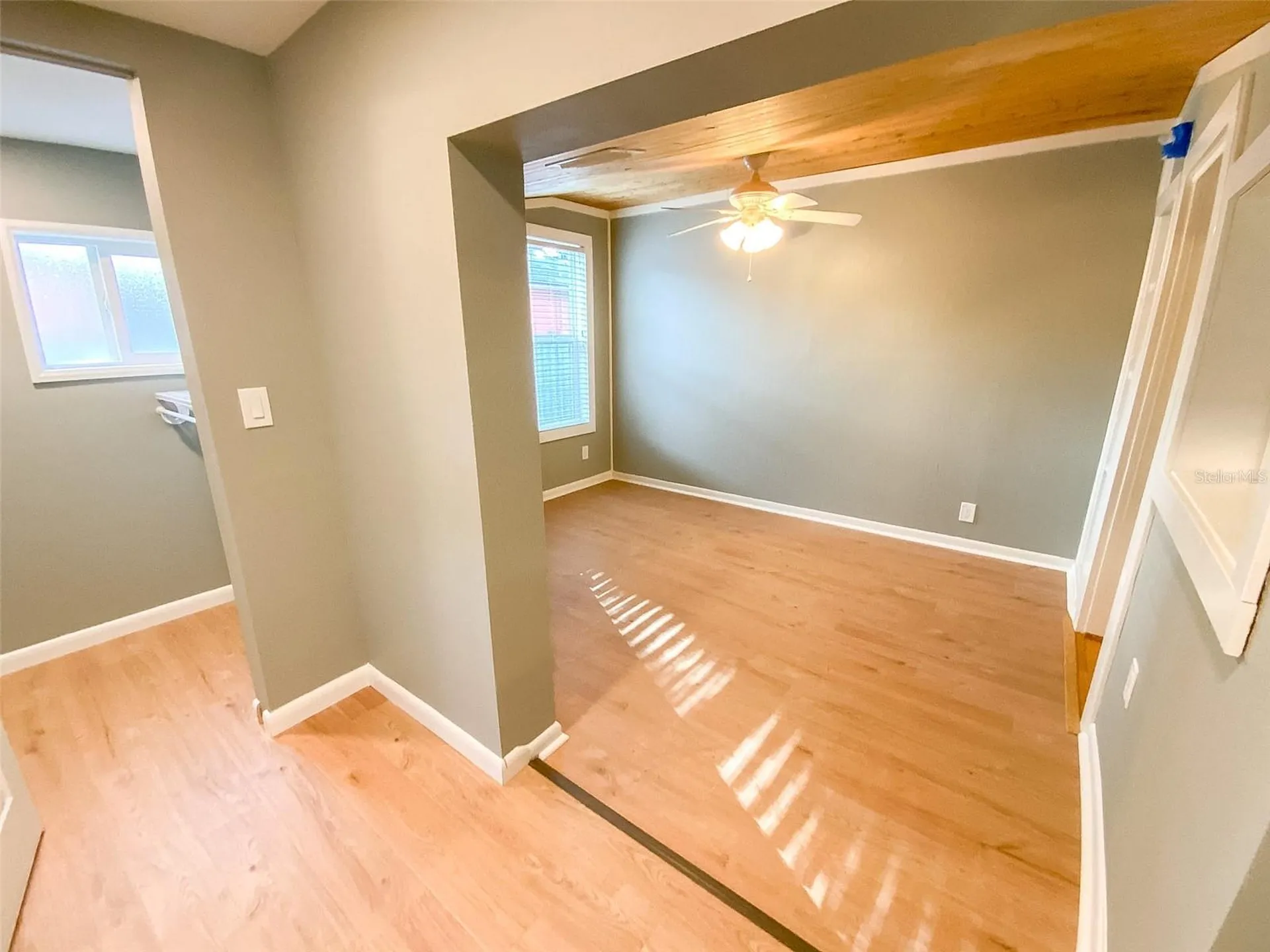 657 Broadway Dunedin FL 34698