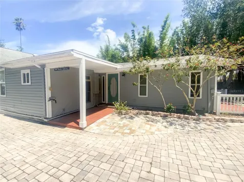 657 Broadway Dunedin FL 34698