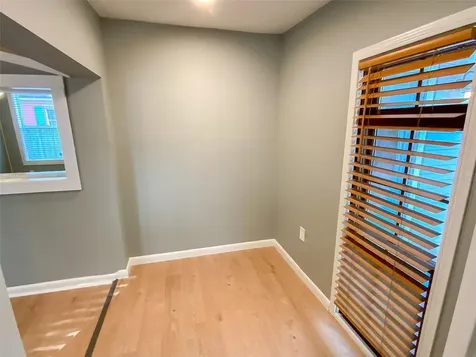 657 Broadway Dunedin FL 34698