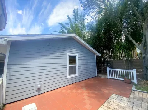 657 Broadway Dunedin FL 34698