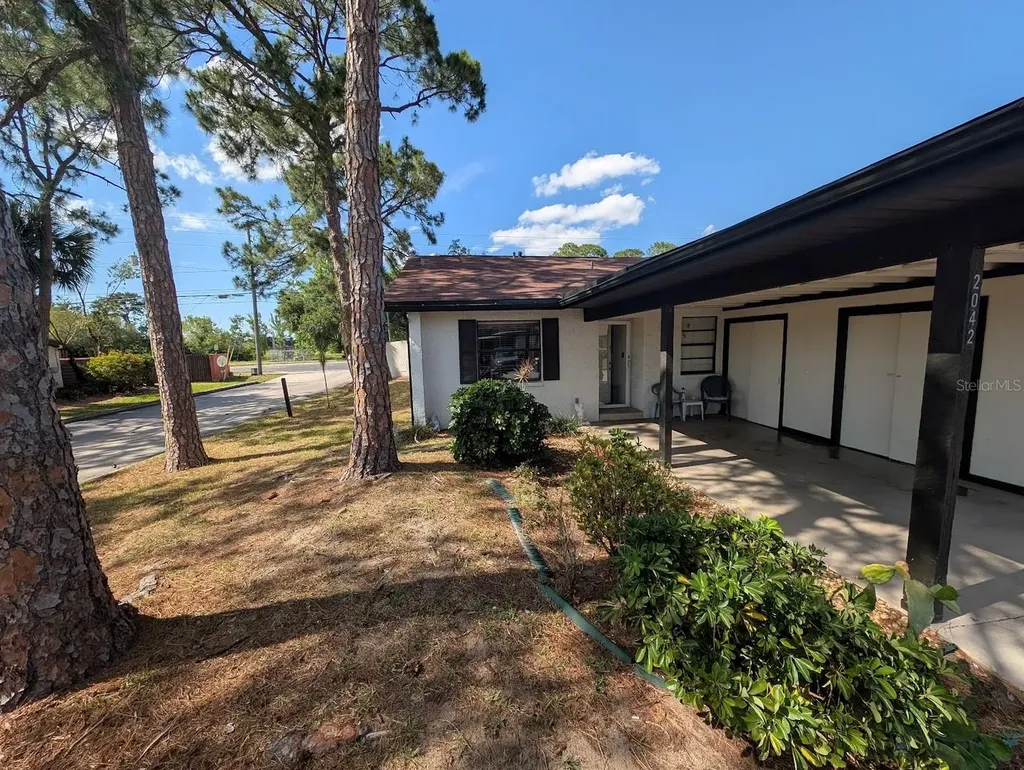 2042 Sunset Grove Lane Clearwater FL 33765