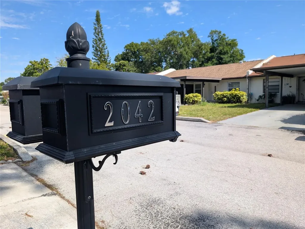 2042 Sunset Grove Lane Clearwater FL 33765