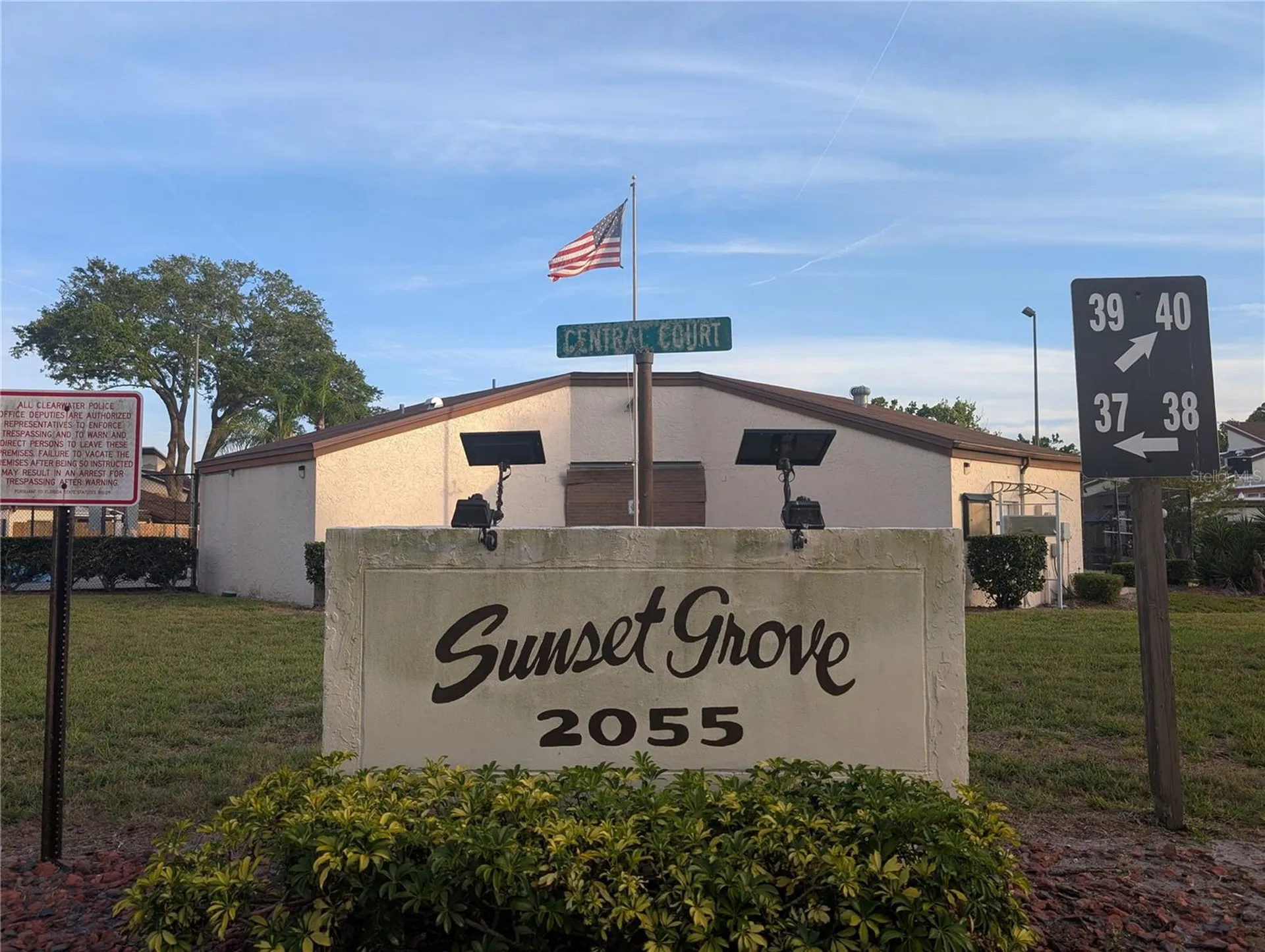 2042 Sunset Grove Lane Clearwater FL 33765