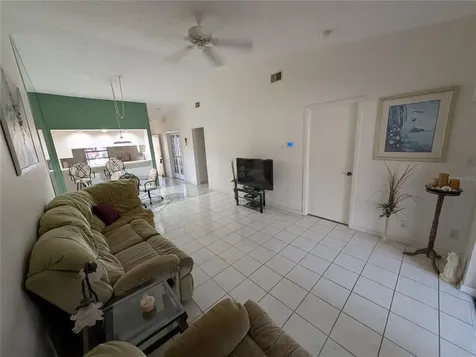 2042 Sunset Grove Lane Clearwater FL 33765
