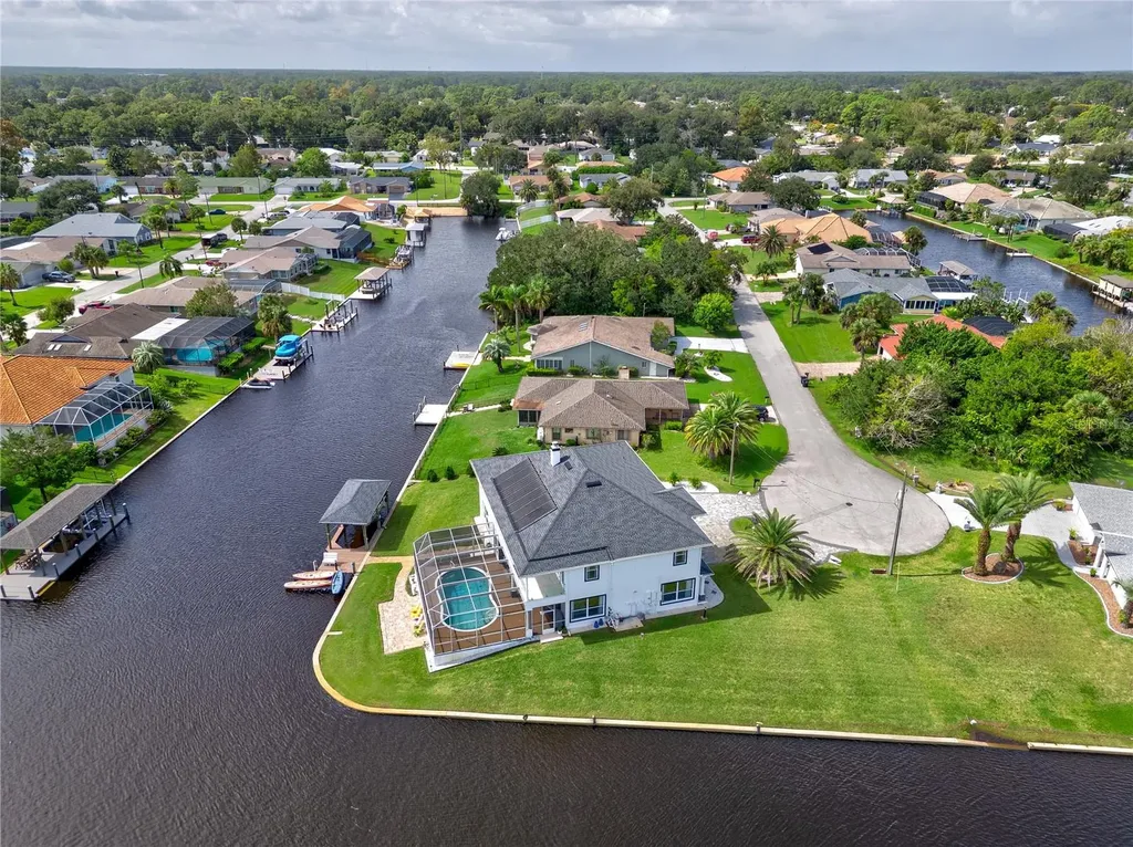 16 Florence Court Palm Coast FL 32137