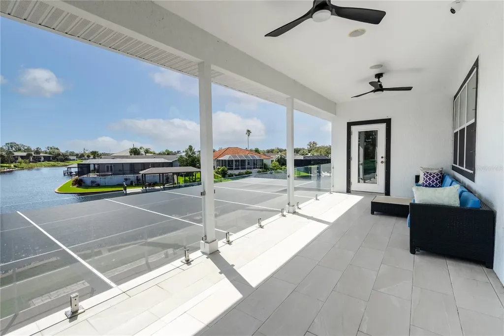 16 Florence Court Palm Coast FL 32137