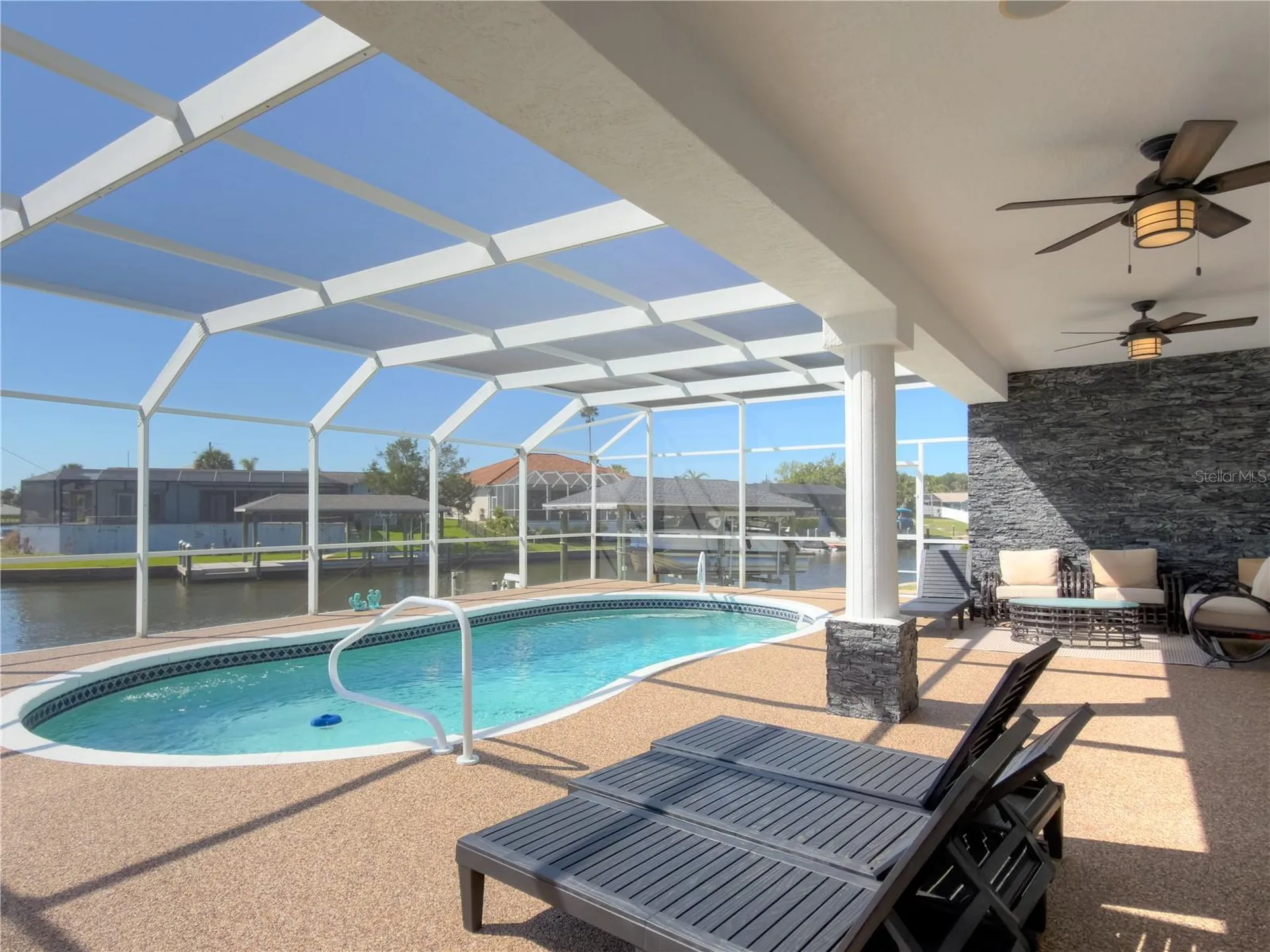16 Florence Court Palm Coast FL 32137