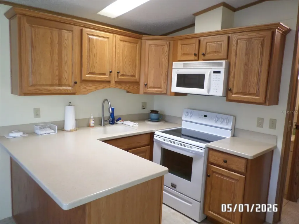 35 W Appaloosa Trail River Ranch FL 33867