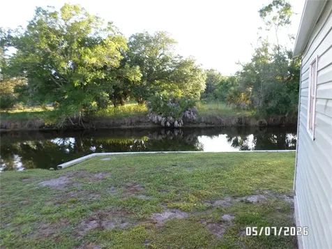 35 W Appaloosa Trail River Ranch FL 33867