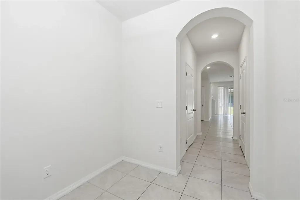 1228 Yellow Finch Drive Davenport FL 33837