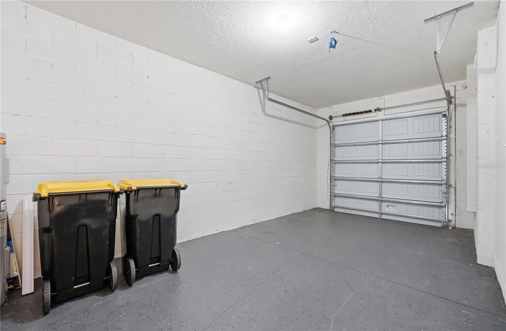1228 Yellow Finch Drive Davenport FL 33837
