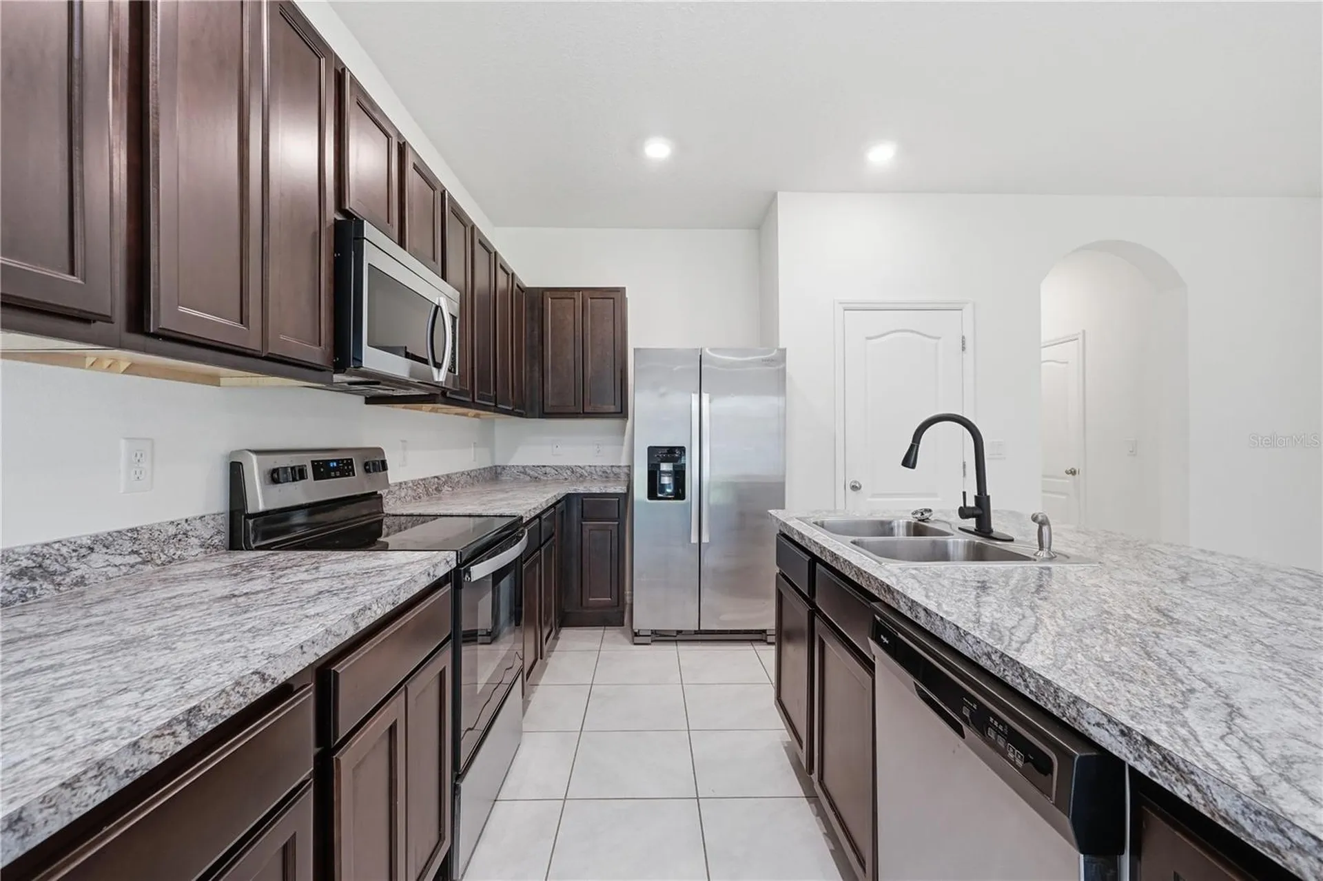 1228 Yellow Finch Drive Davenport FL 33837