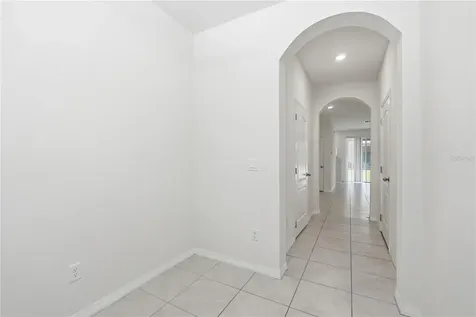 1228 Yellow Finch Drive Davenport FL 33837