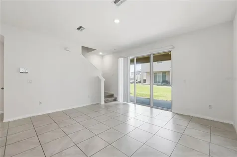 1228 Yellow Finch Drive Davenport FL 33837