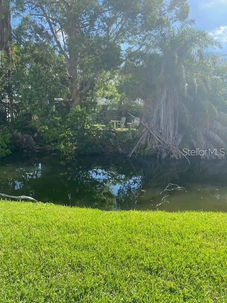 4565 Duhme Road St Petersburg FL 33708