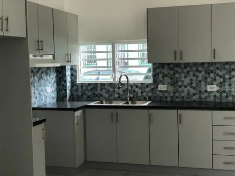 215 Colton San Juan PR 00915