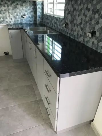 215 Colton San Juan PR 00915