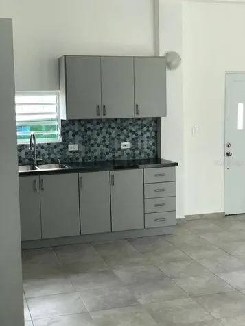 215 Colton San Juan PR 00915