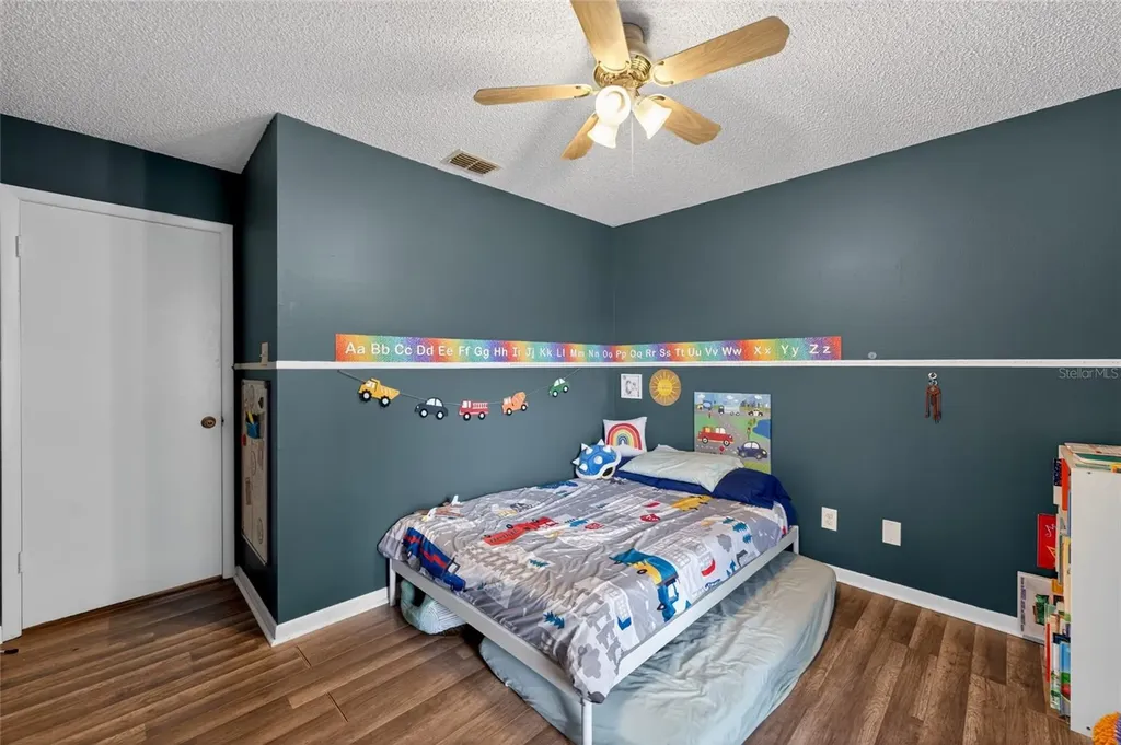1533 Gunsmith Drive Lutz FL 33559