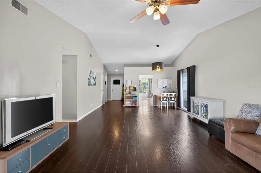 1533 Gunsmith Drive Lutz FL 33559