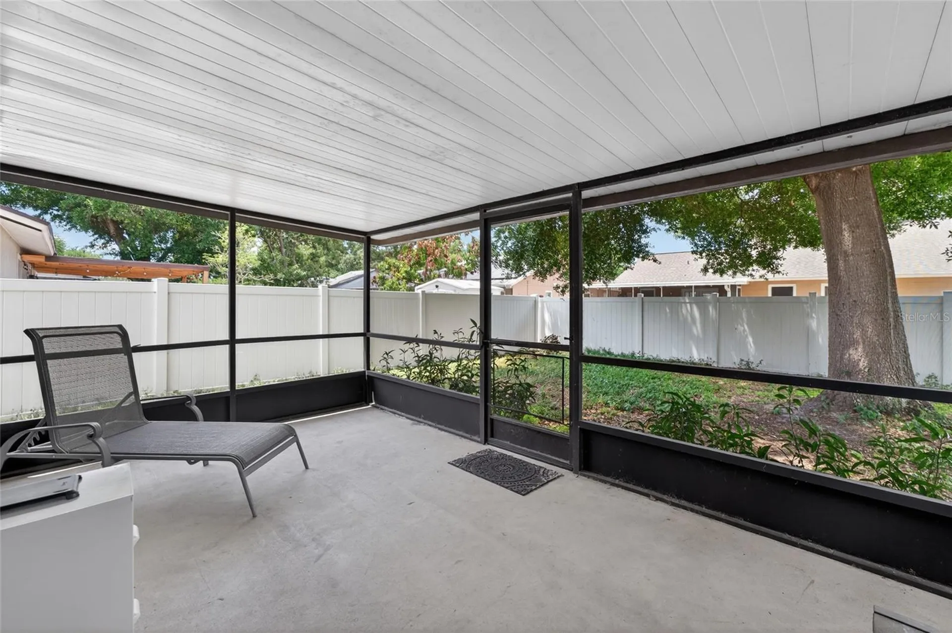 1533 Gunsmith Drive Lutz FL 33559