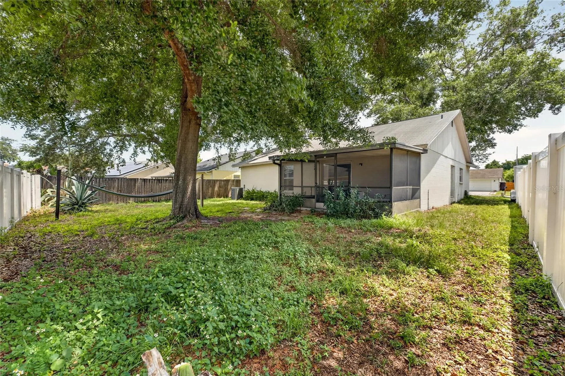 1533 Gunsmith Drive Lutz FL 33559