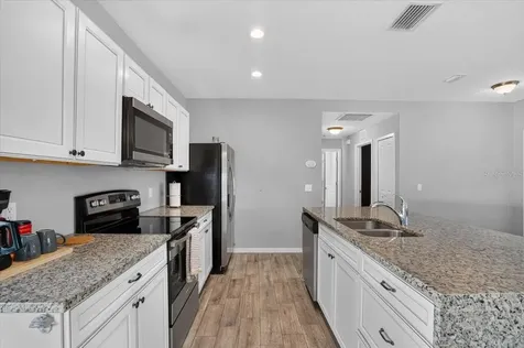 2011 Outer Drive Sarasota FL 34231