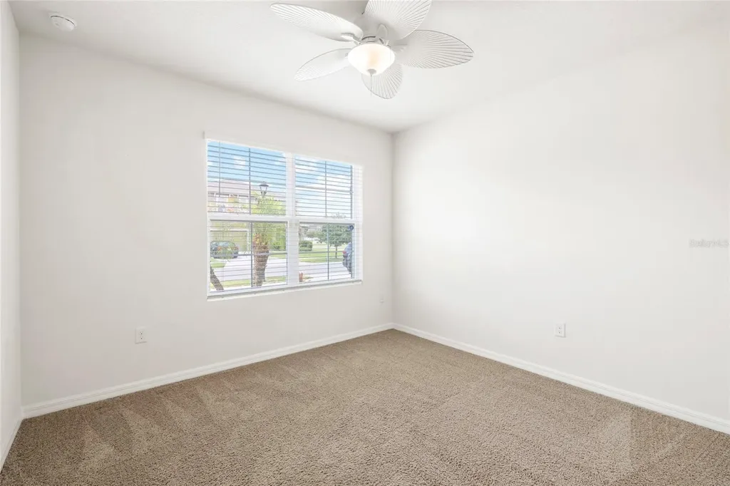 1523 Glen Grove Loop Wesley Chapel FL 33543