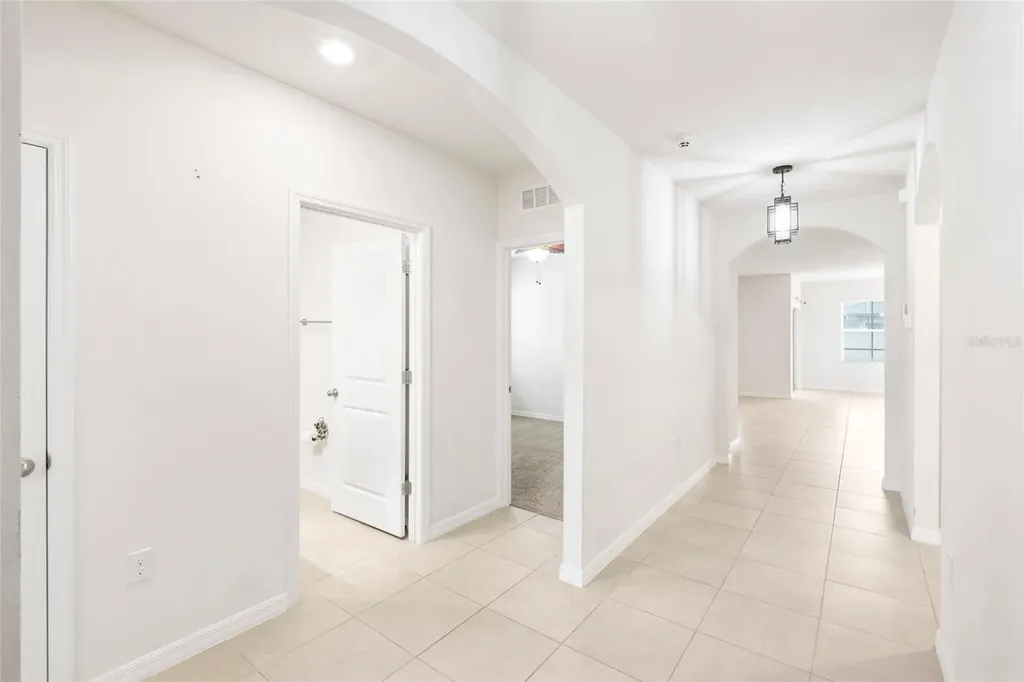 1523 Glen Grove Loop Wesley Chapel FL 33543