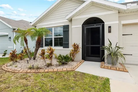 1523 Glen Grove Loop Wesley Chapel FL 33543